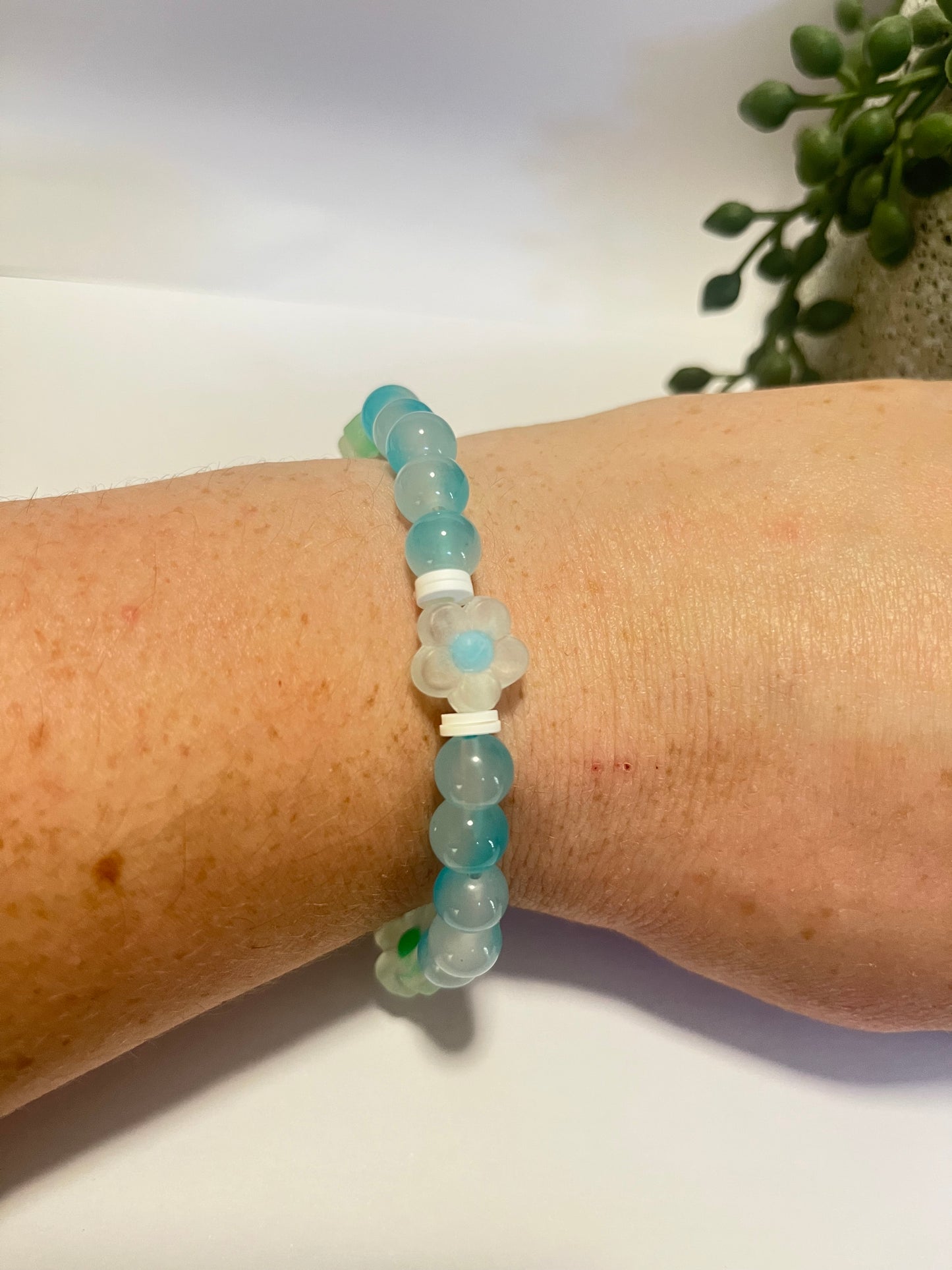 Flower Beaded Bracelet