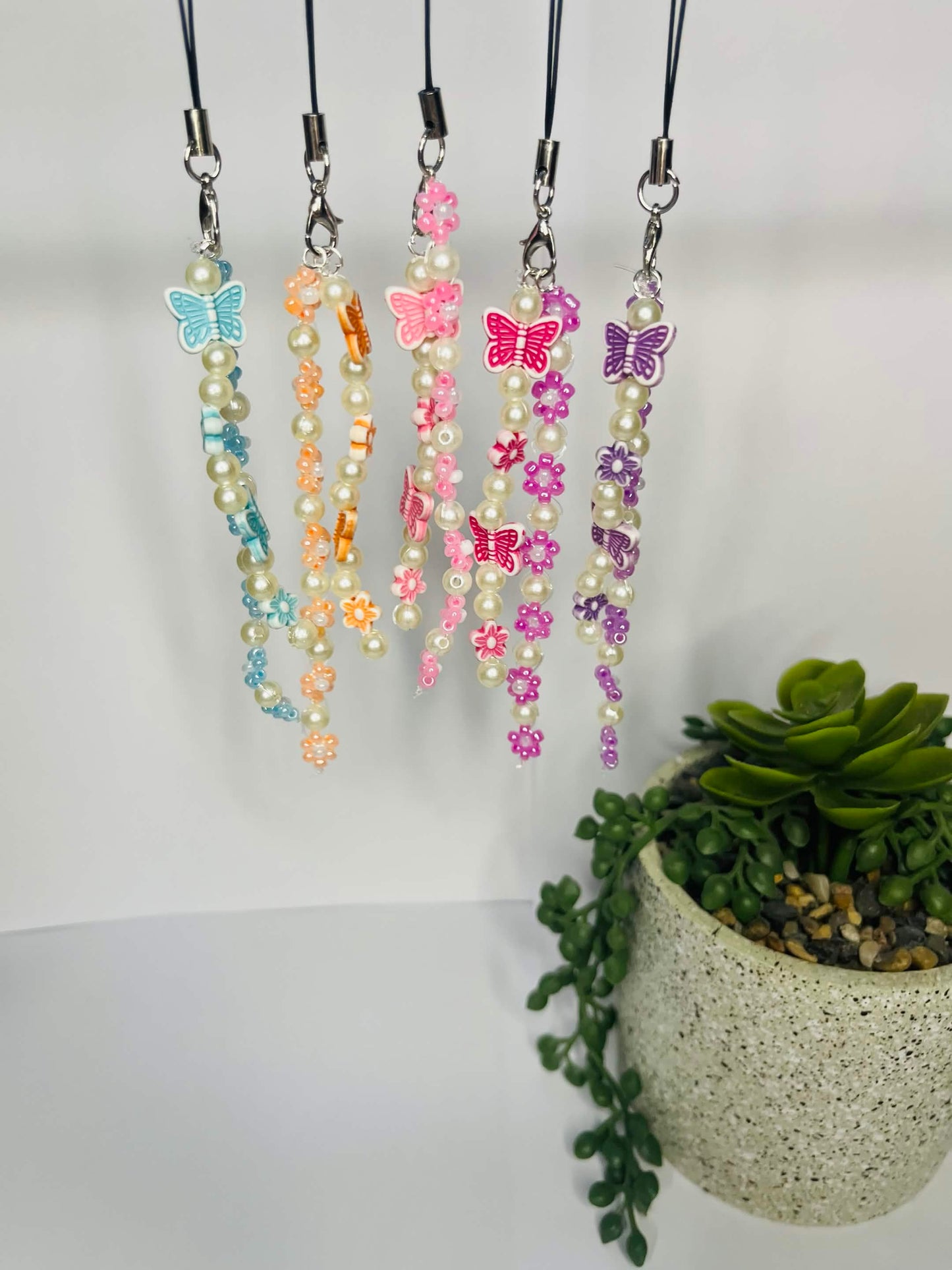 Sweetheart Pearls Phone Charms