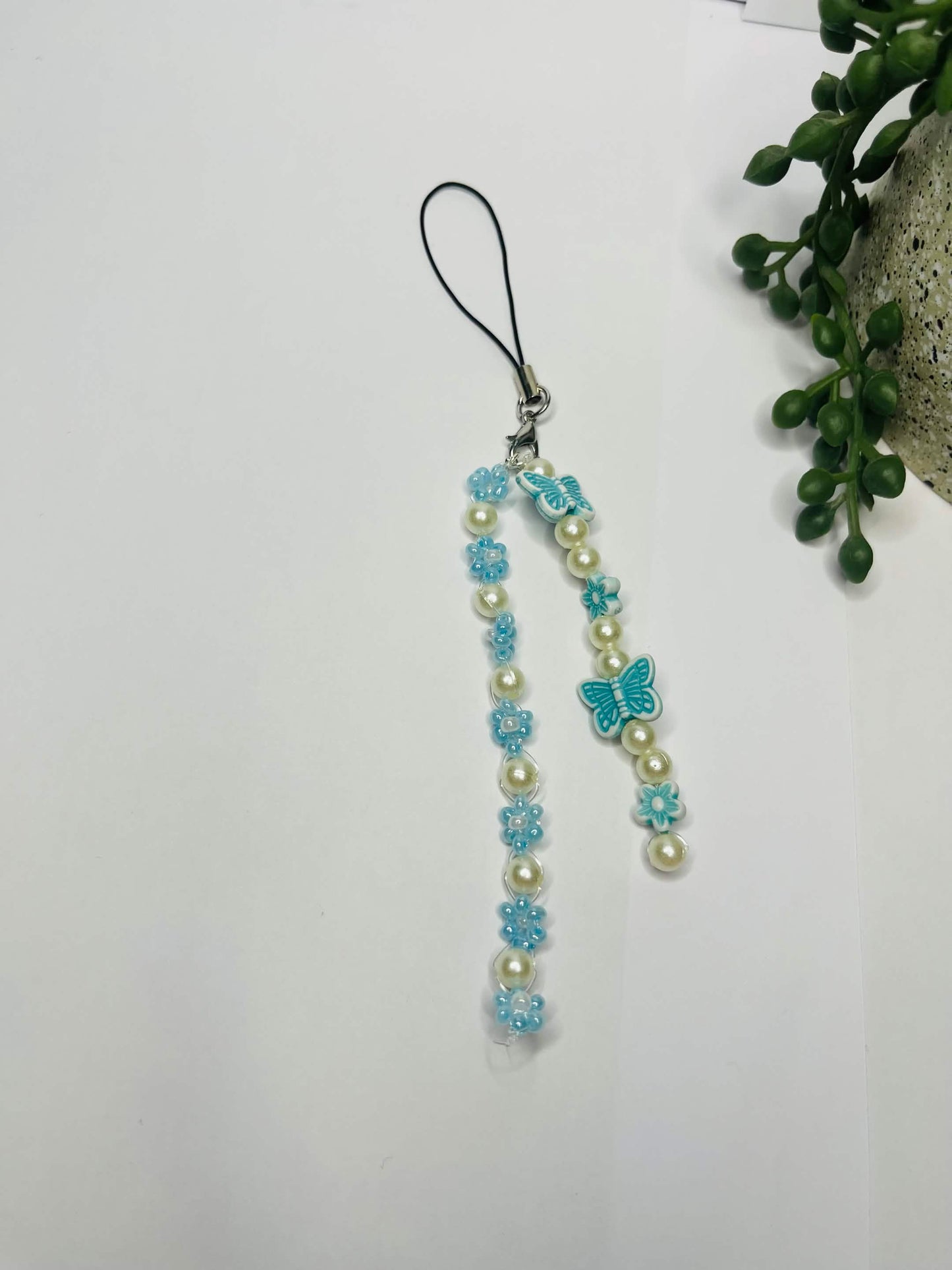 Sweetheart Pearls Phone Charms