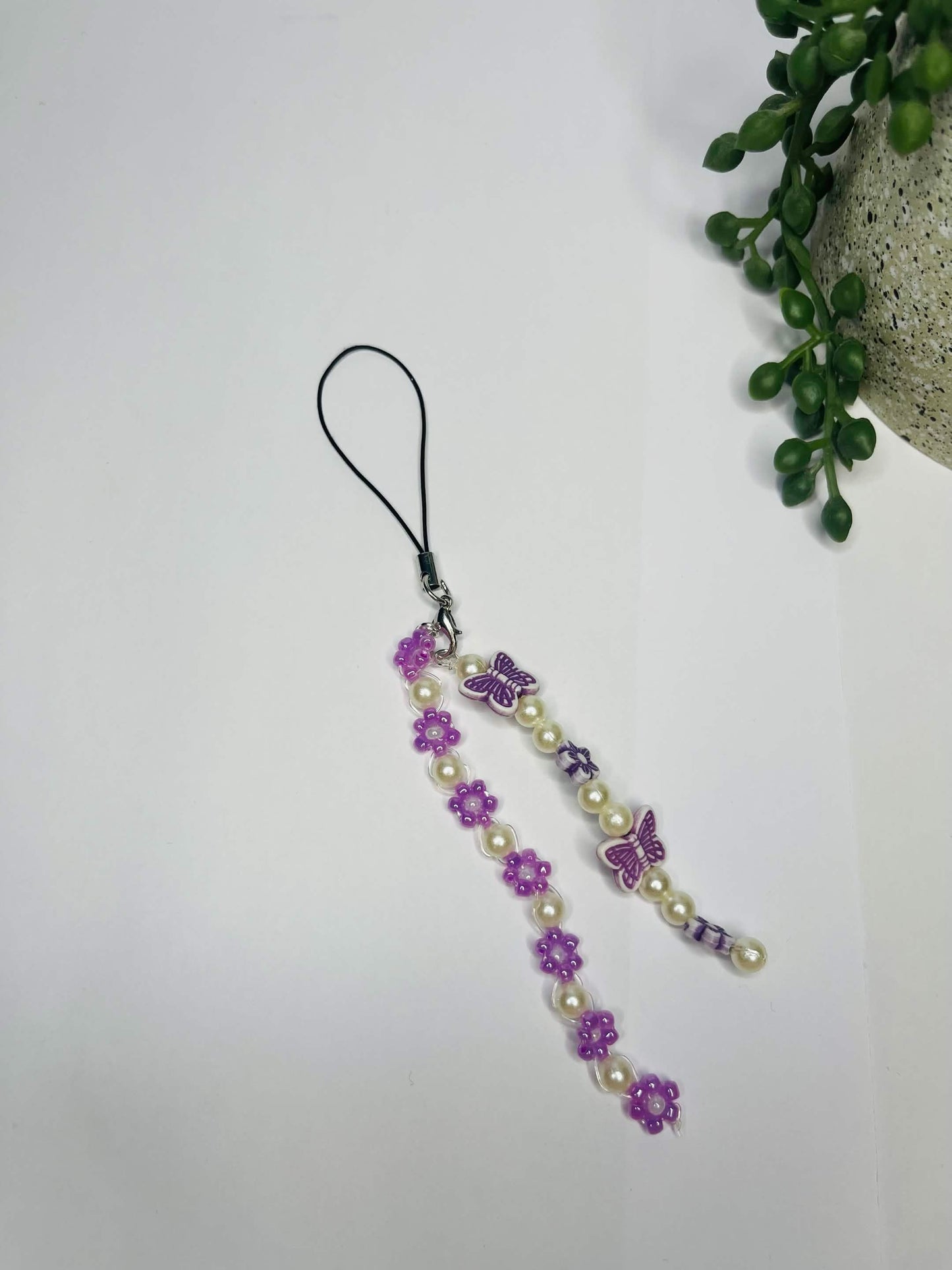 Sweetheart Pearls Phone Charms